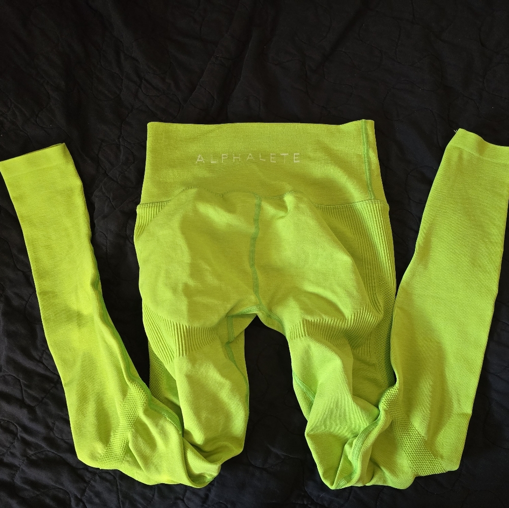 Alphalete Aero Leggings